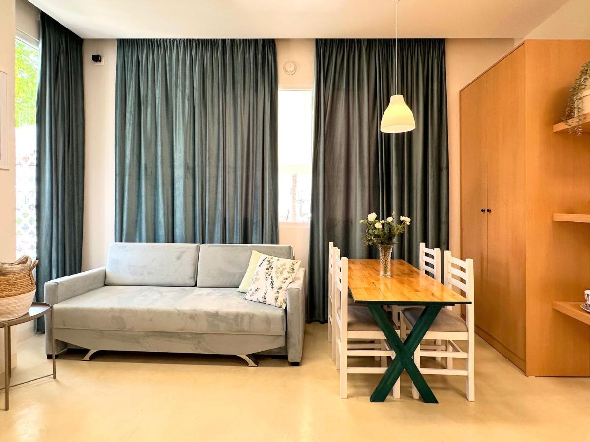 13 Eur For Monthly Stay - Home By The Sea - Hbs Голем Екстериор снимка