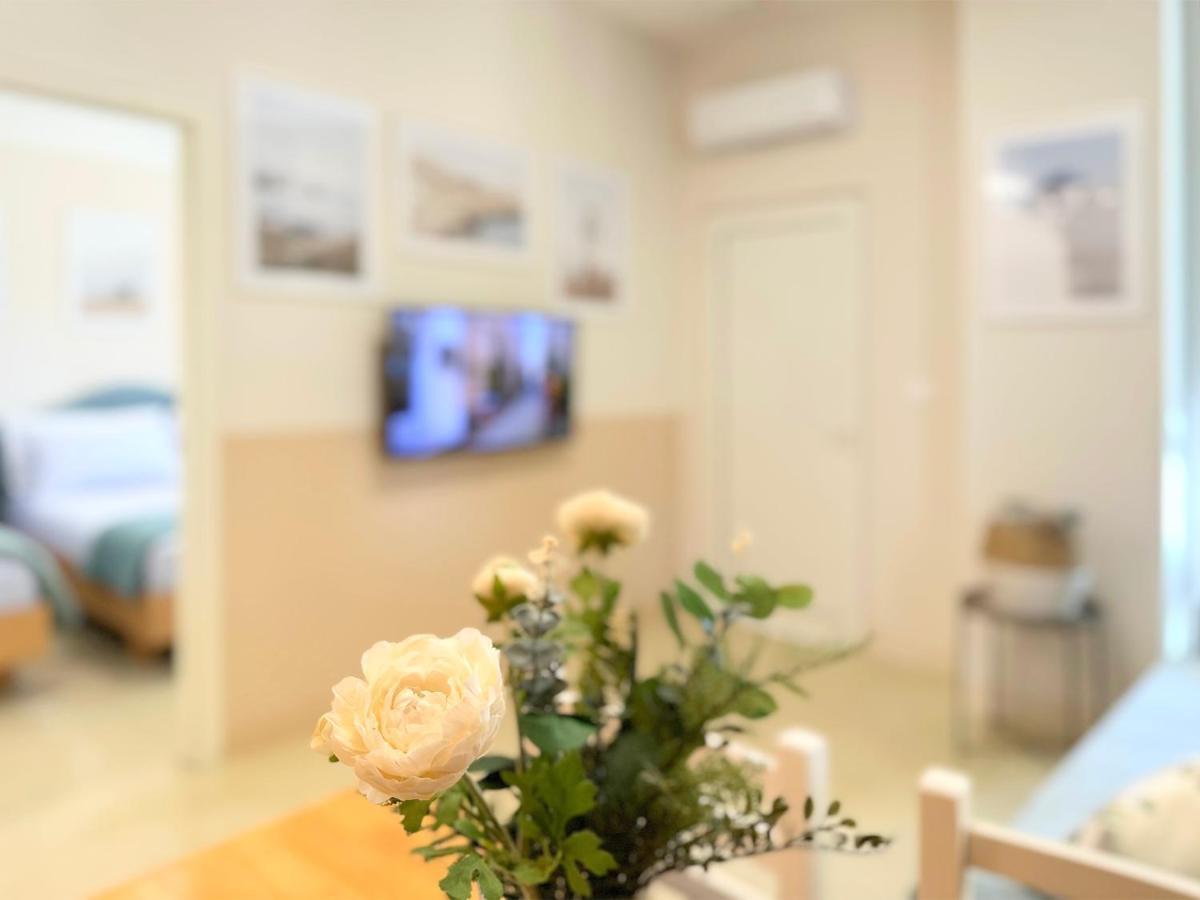 13 Eur For Monthly Stay - Home By The Sea - Hbs Голем Екстериор снимка
