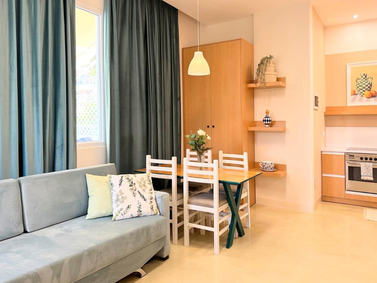 13 Eur For Monthly Stay - Home By The Sea - Hbs Голем Екстериор снимка