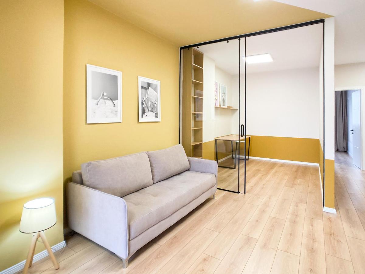 13 Eur For Monthly Stay - Home By The Sea - Hbs Голем Екстериор снимка