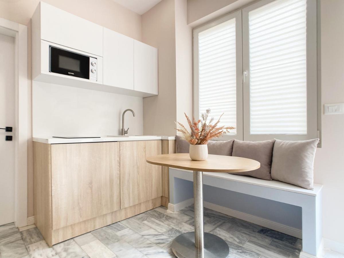 13 Eur For Monthly Stay - Home By The Sea - Hbs Голем Екстериор снимка