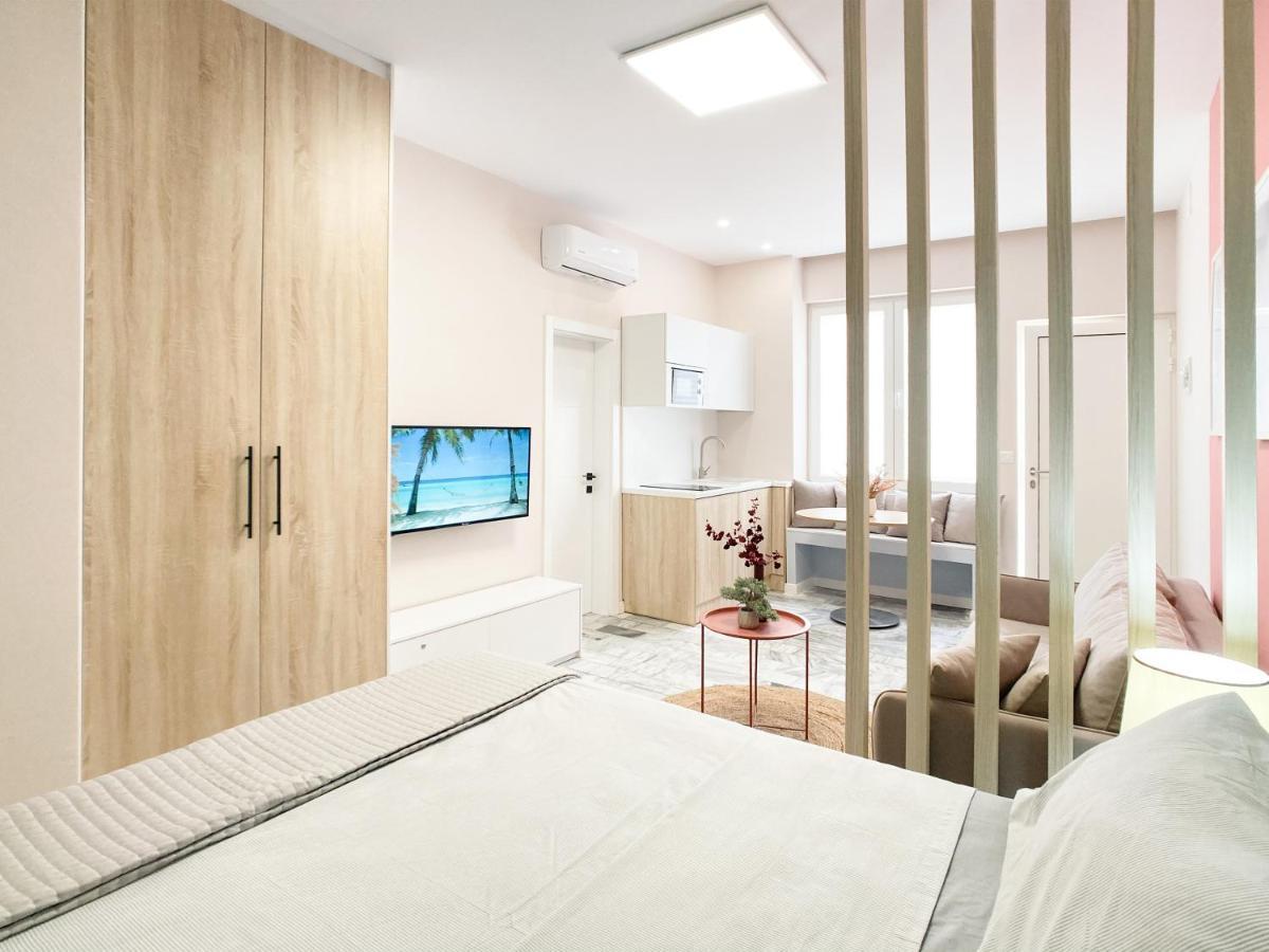 13 Eur For Monthly Stay - Home By The Sea - Hbs Голем Екстериор снимка